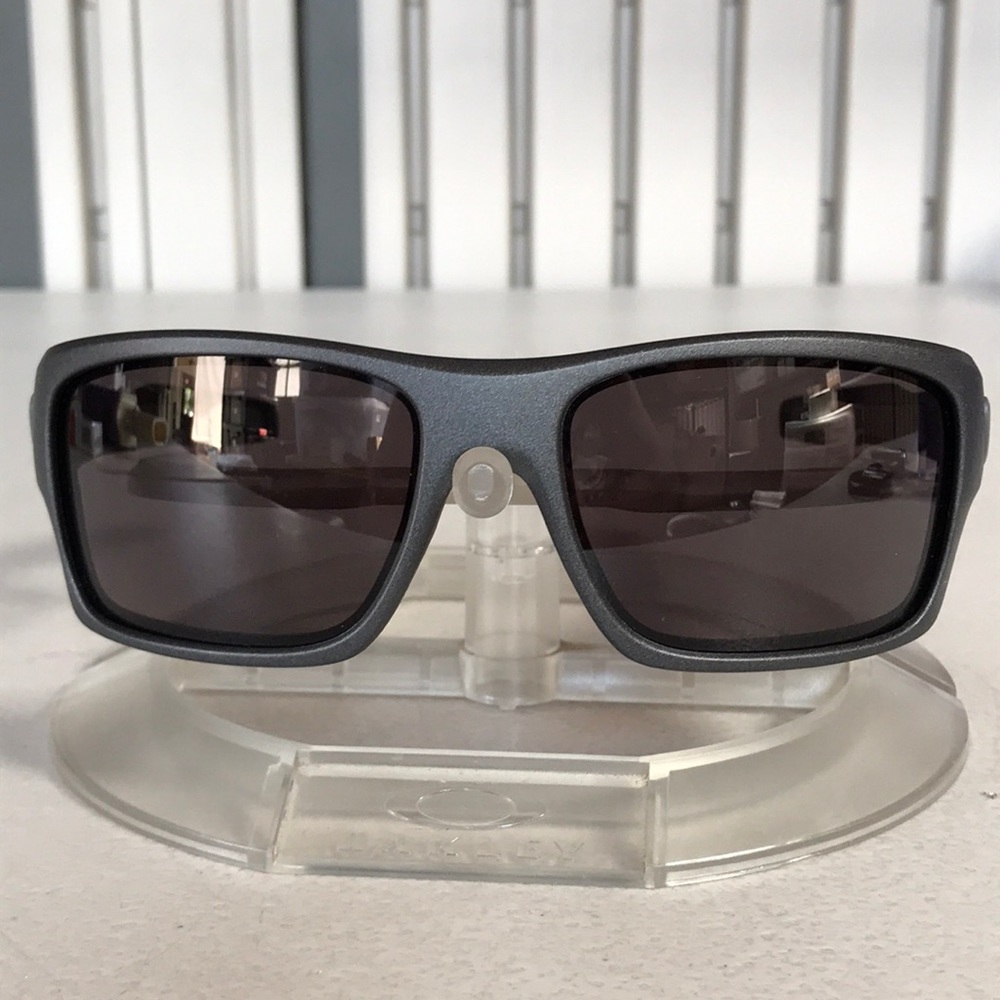 NEW Custom Oakley Turbine OO9263 Steel Grey / Grey - Picture 3 of 8